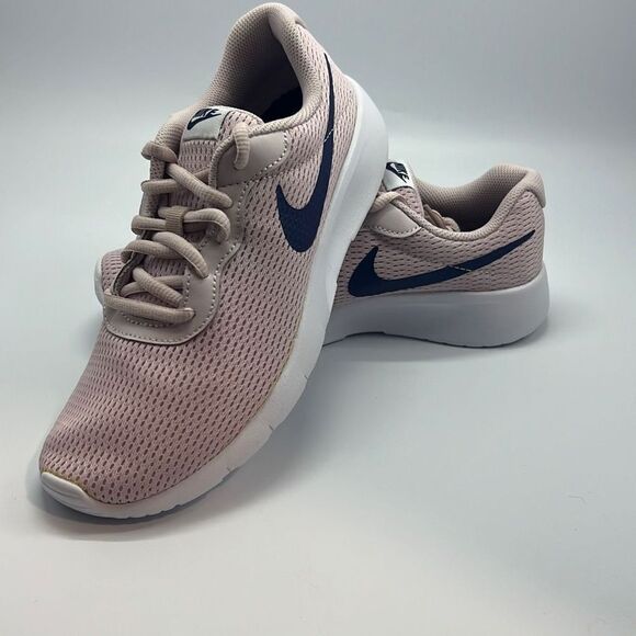 Nike Tanjun - DK2492 - Picture 1 of 8